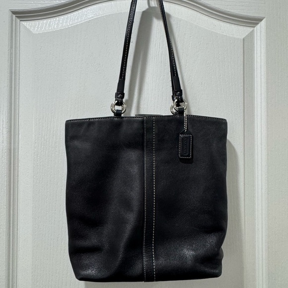 Coach Purse - Picture 1 of 2